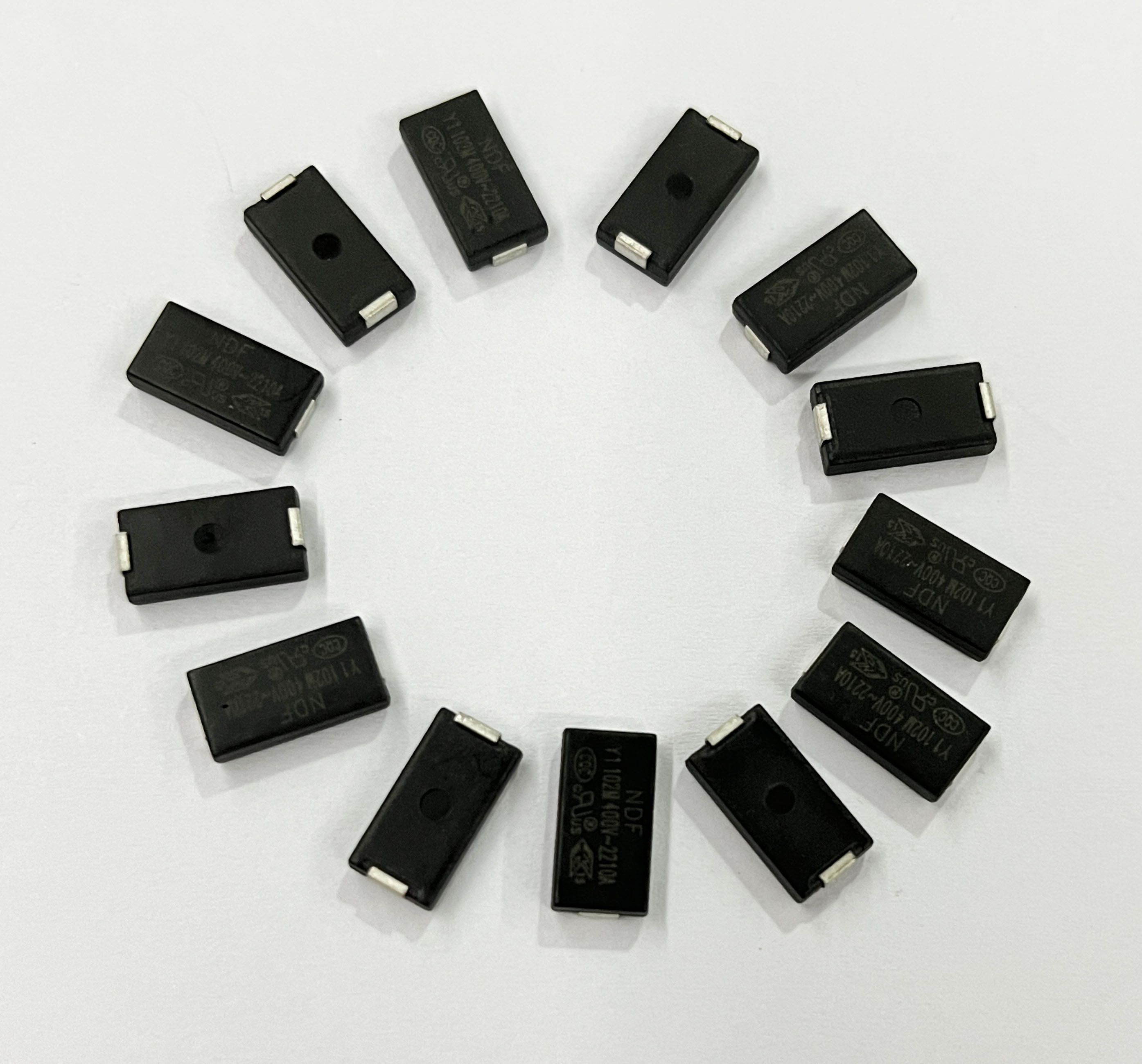 達孚貼片Y電容Y1-102M-400V-Y5U產(chǎn)品 達孚貼片Y電容Y1-102M-400V-Y5U產(chǎn)品