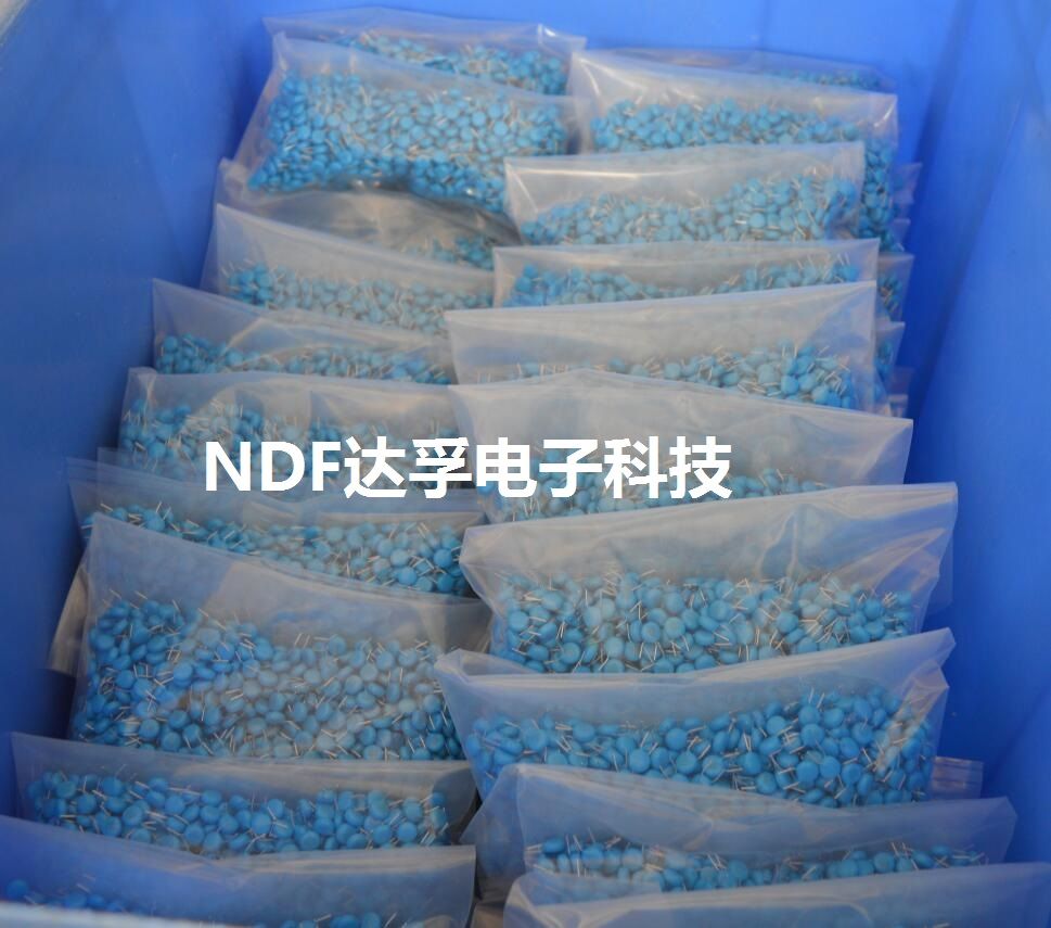 什么是高壓瓷片電容器？